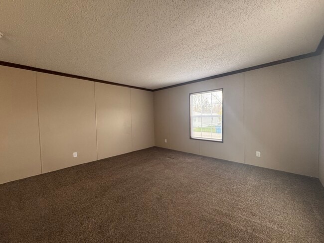 Photo - 4095 Geranium Ln