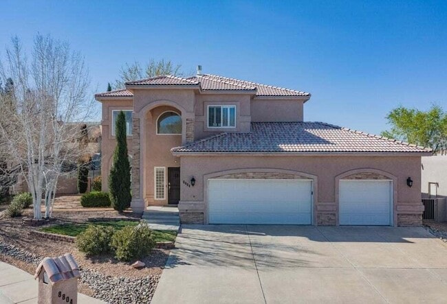 8804 Vallejo Pl NE