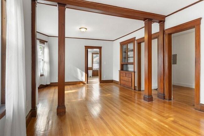 Photo - 11 Boylston St Unit 2