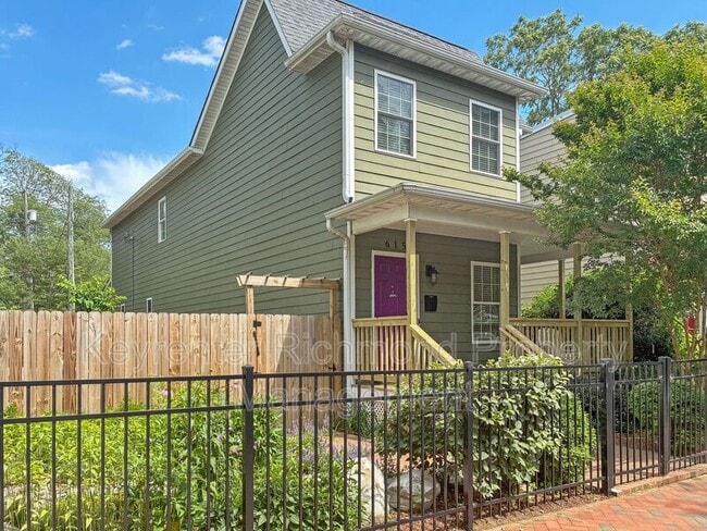 Photo - 615 S Laurel St
