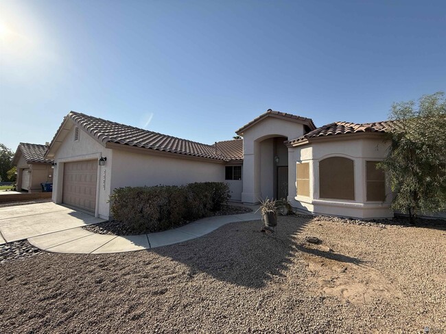 Photo - 7525 E 26th St