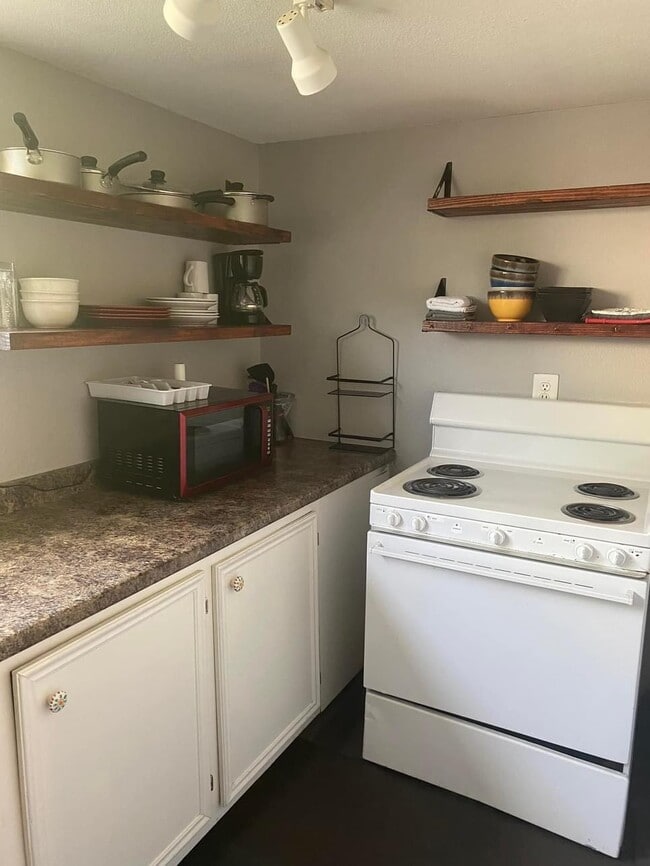 Photo - 2115 Avenue L Unit Downstairs