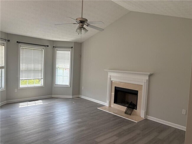 122 Remington Pl Dr