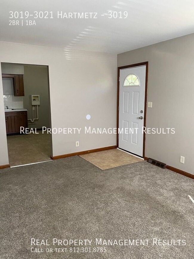 Photo - 3019-3021 Hartmetz-3019 Unit 3019