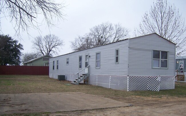 Photo - 3230 S Loop 1604