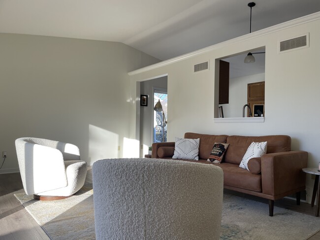 Photo - 2902 Tucson Trail