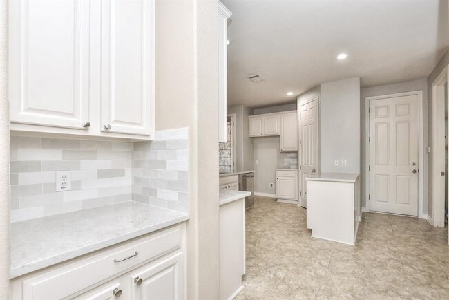 Photo - 1103 Cedar Elm Ln