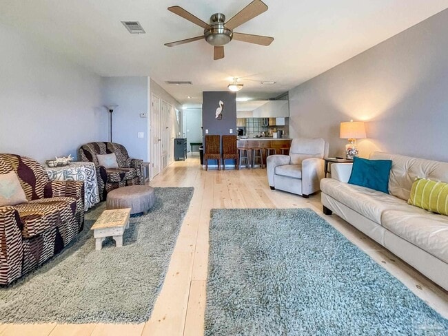 Photo - 14180 River Rd