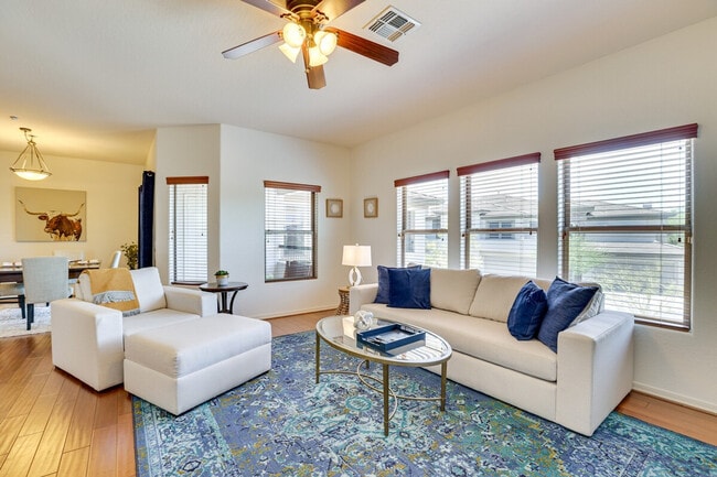 Photo - 33550 N Dove Lakes Dr Unidad ID1386229P