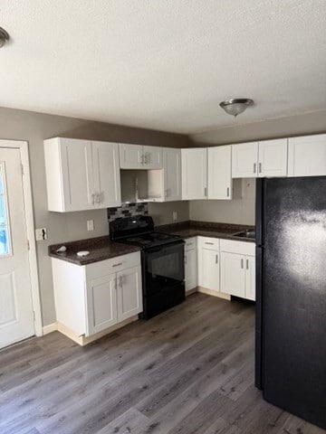 Photo - 275 Richmond St