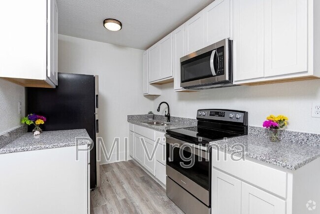 Building Photo - 1619 E Ocean View Ave Unit Apt 3