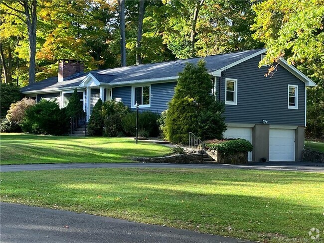 Building Photo - 233 Hemlock Hill Rd Rental