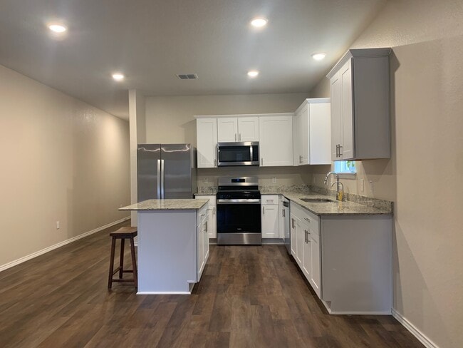 Photo - 11837 Snowy River