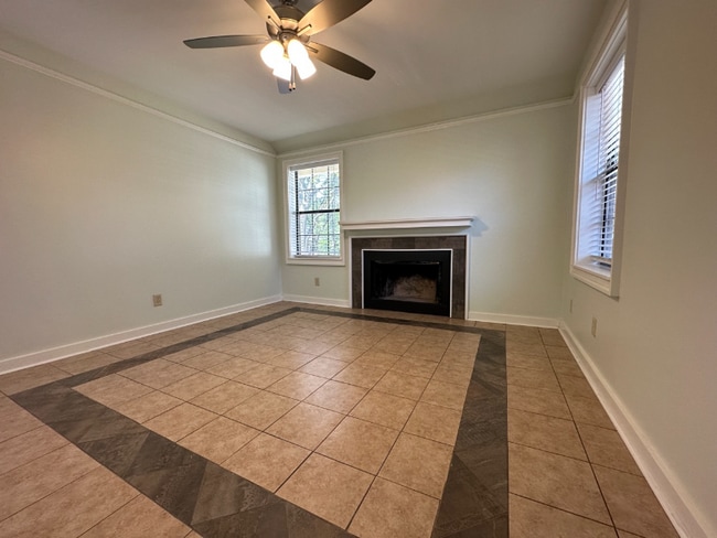 Photo - 507 E 7th St Unit Cottage 6