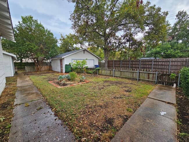 Photo - Located in the Heart  of Garland’s Histori...