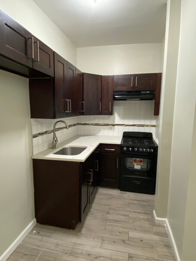 Photo - 812 Clinton Ave Unit A