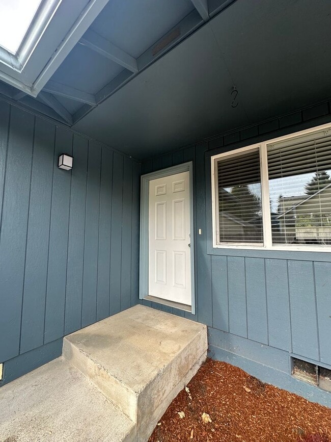 Photo - Stunning Fully Renovated 3-Bedroom Home in...