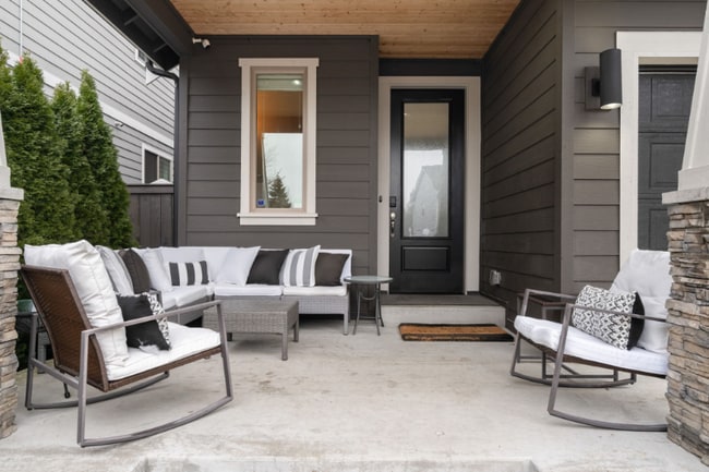 Photo - 868 Chelan Ave NE