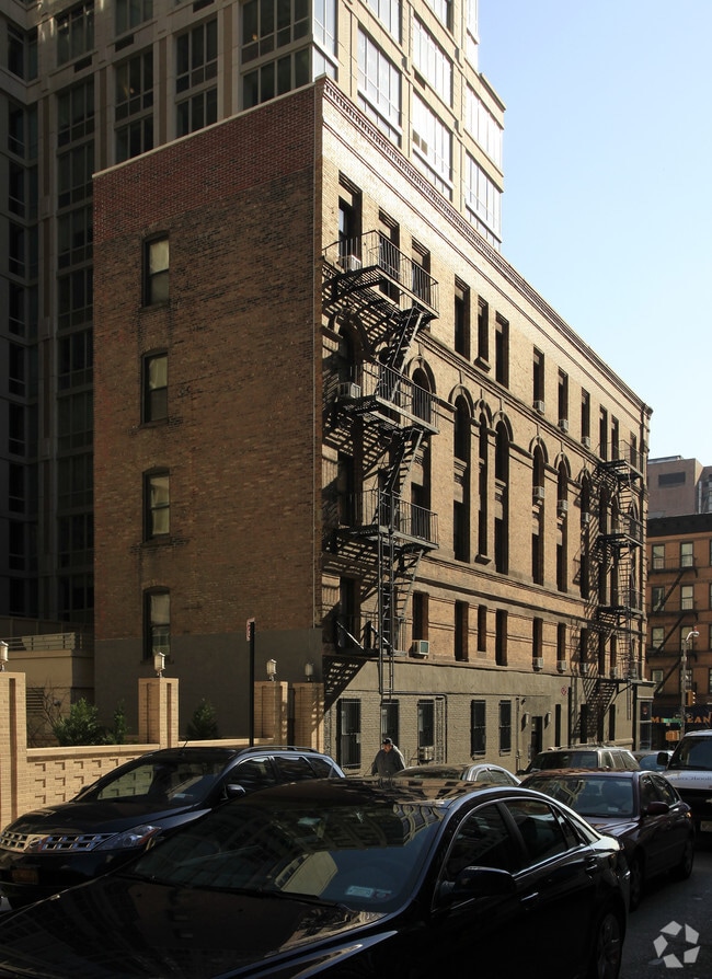 129 East 97th Street
