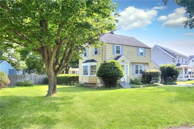 Photo - 30 Catherine St