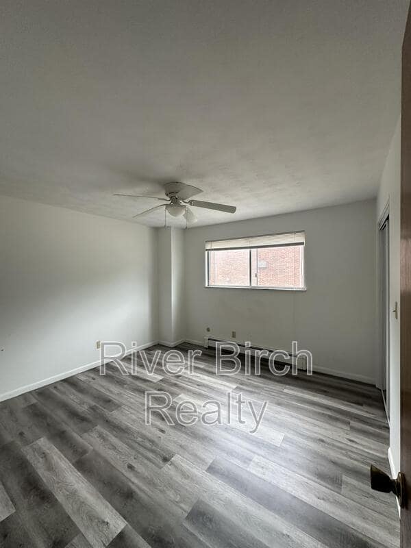 Photo - 525 W Cook St
