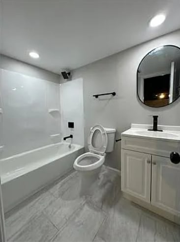 Photo - 4 Bedroom 2 Bathroom Rehabbed