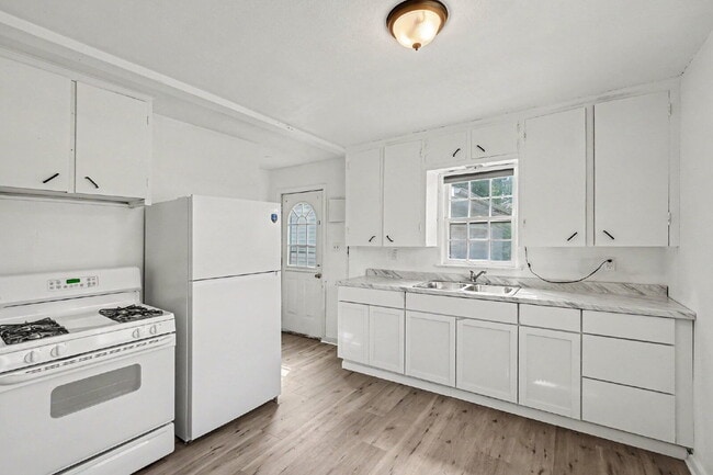 Practical 2 bedroom Rental with Recent Updates $1200/Month