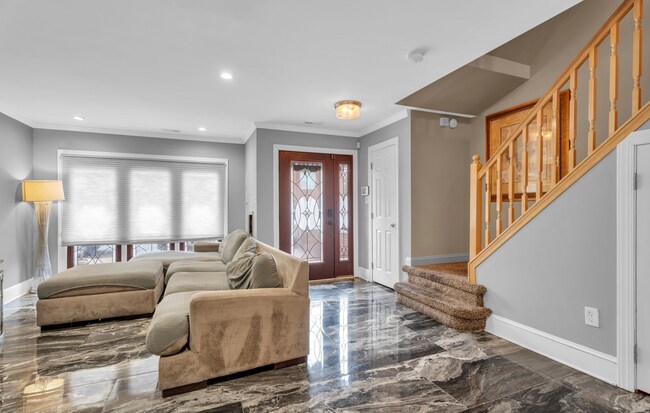 Photo - 3242 S Sydenham St