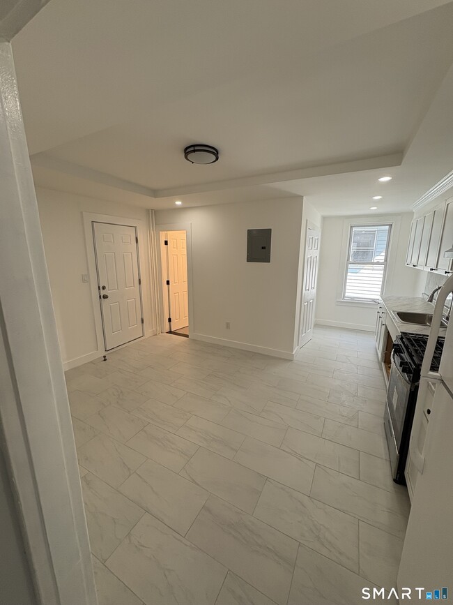Photo - 133 Willow St Unidad 2nd FL