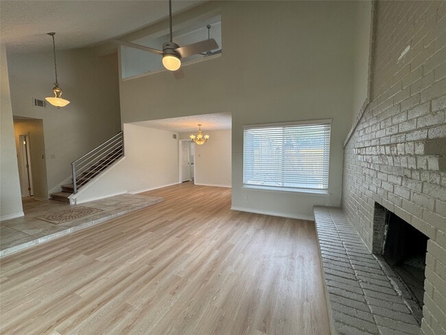 Photo - 22018 Elsinore Dr