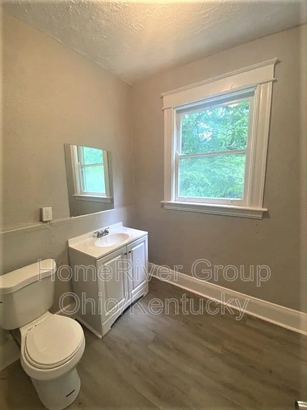 Photo - 1570 Dixmont Ave