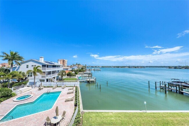 Photo - 17715 Gulf Blvd Unit 303