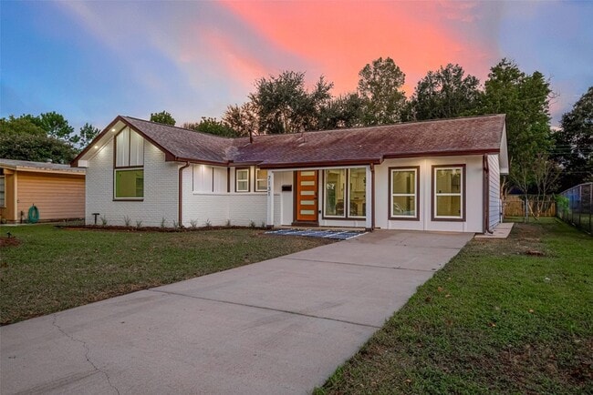 Photo - 7131 Mobud Dr