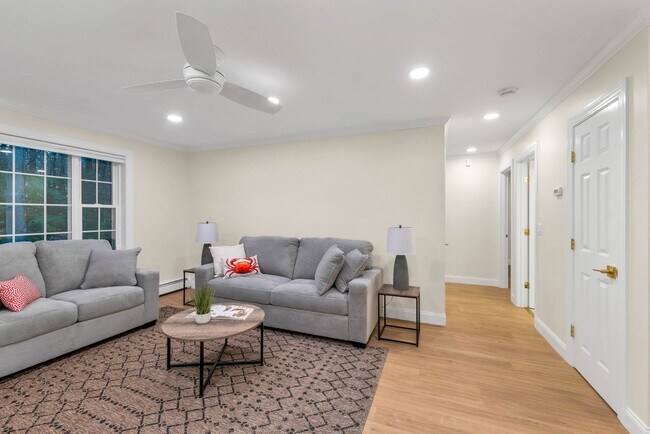 Photo - 50 Brookside, O3