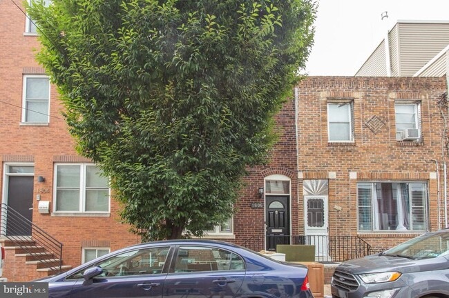 Photo - 1806 Manton St