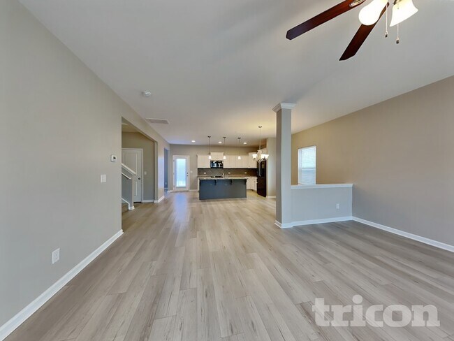 Photo - 162 Fesperman Cir