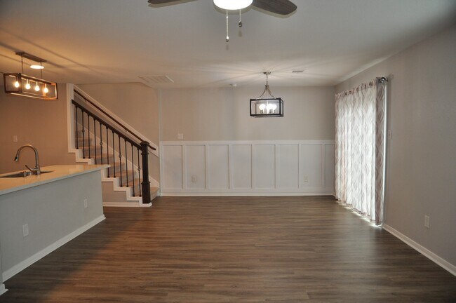 Photo - 16025 Summerville Lake Dr