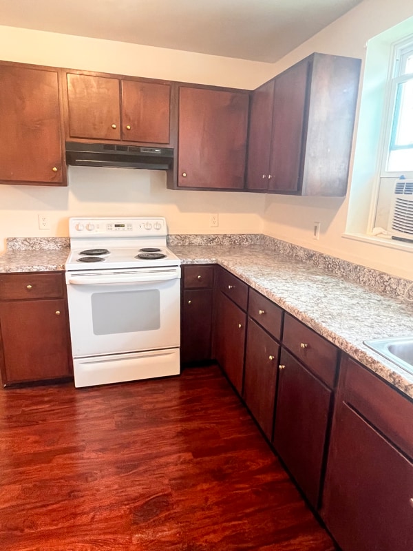 Photo - 213 W Court St Unit 3