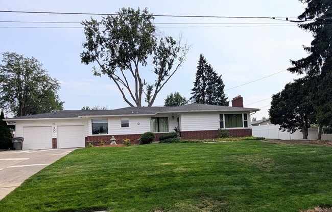 Huge Reno Addition House - Pet-Friendly! - Huge Reno Addition House - Pet-Friendly!