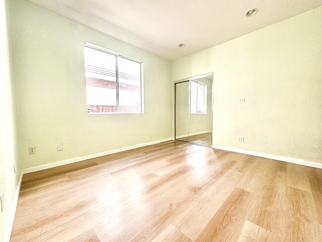 Building Photo - 4030 Bouquet Park Ln