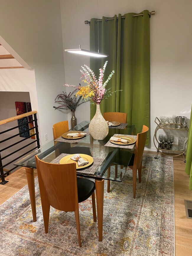 Photo - 1643 Guilford Ave