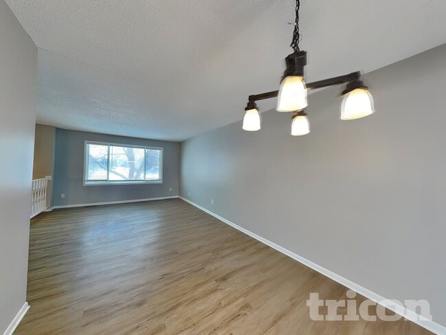 Photo - 8301 Thomas Ave N