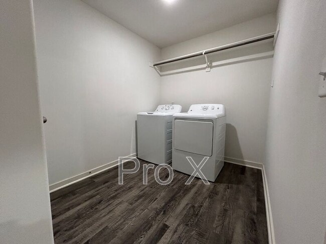 Photo - 325 Westbrook Ct Unit #2