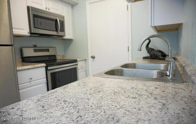 2130 Forest Knoll Dr NE Unit 30-103