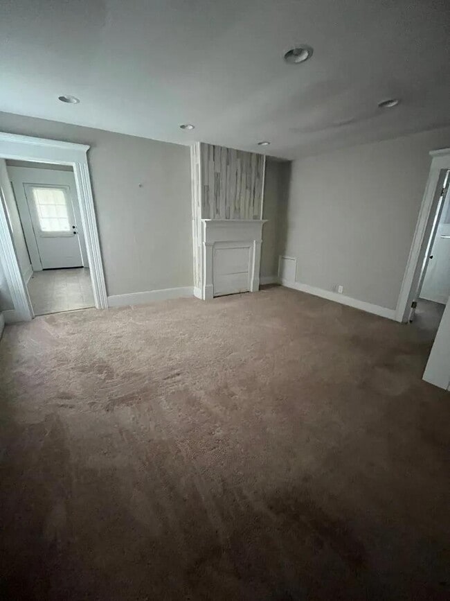 Photo - 121 N Beech Ave