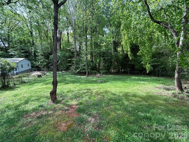 Photo - 1601 Burnley Rd