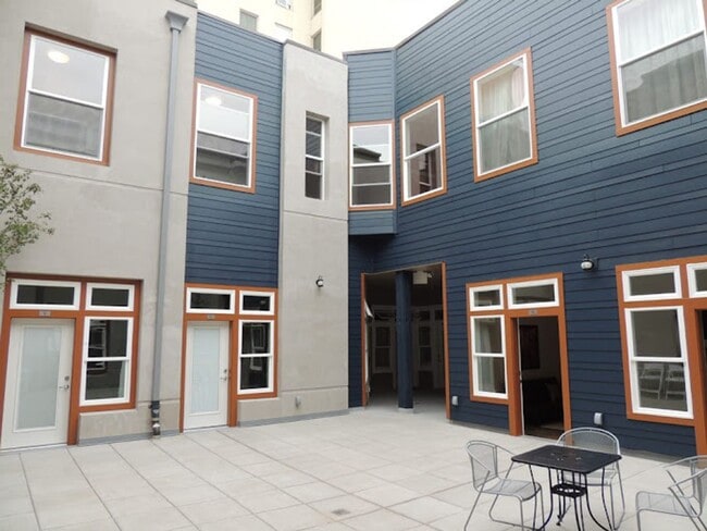 Modern Rich Apartments