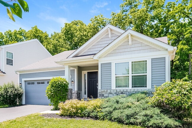Photo - 349 Cloverhill Dr