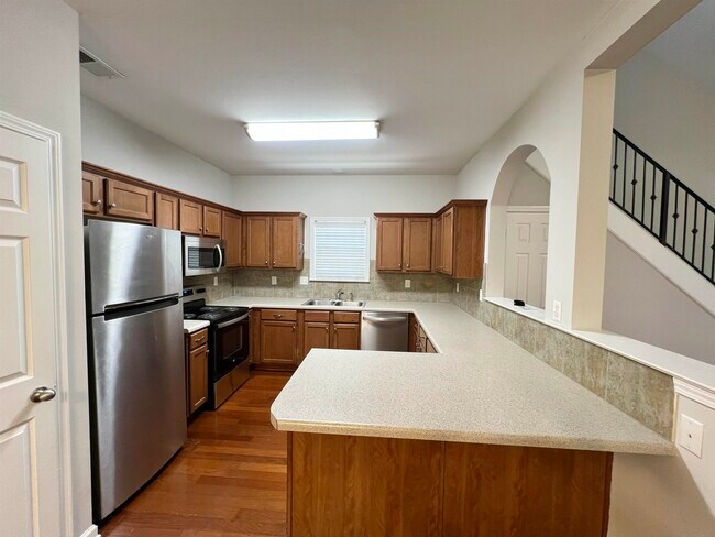 Photo - 154 Island Bluff Dr