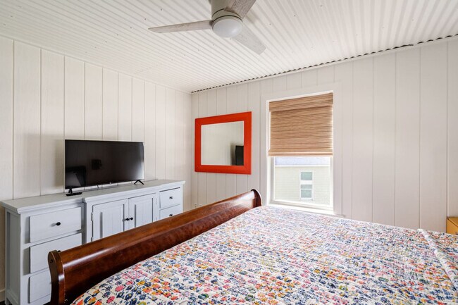 907 S Cove Dr Unit SI ID1223255P